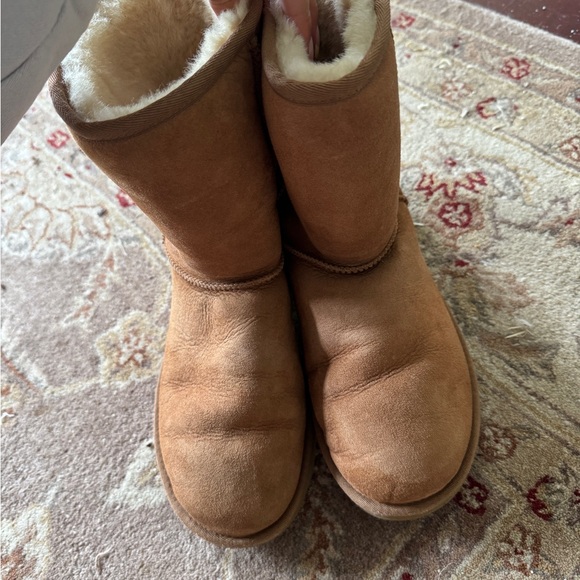UGG Shoes - UGG Classic Brown Boots